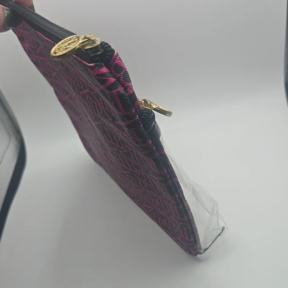 Badgley Mischka Hot Pink & Black Logo Small Cosmetic Bag (EUC)💖🖤💖